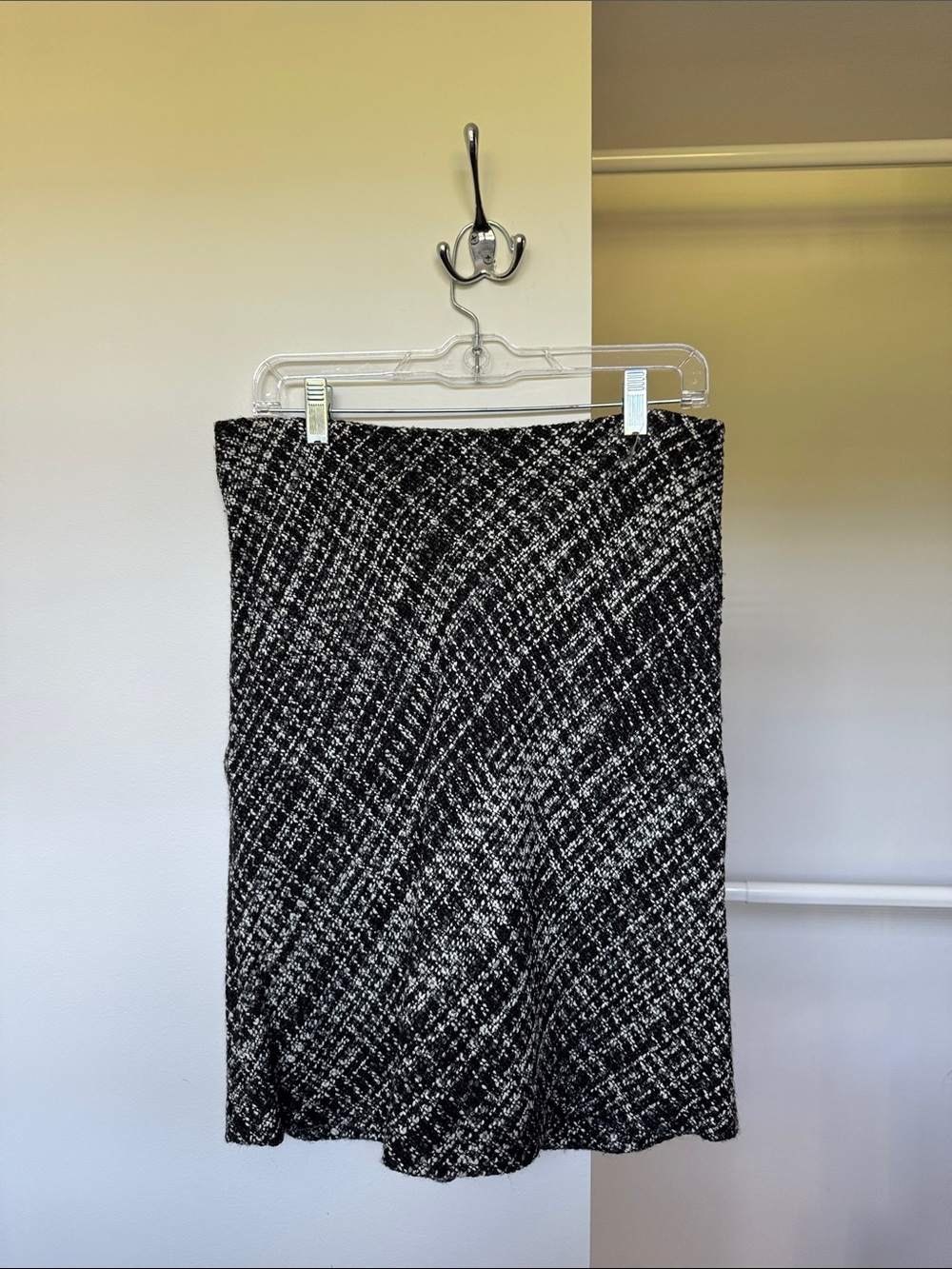 H&M Black and White Patterned Women’s Skirt
